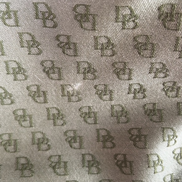 Euc dooney and Burke purse - Picture 3 of 11